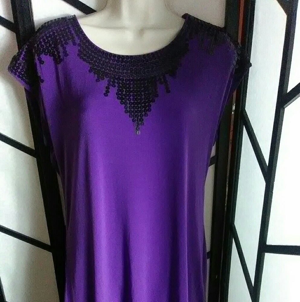 Elle Women's Purple Black sequin Top